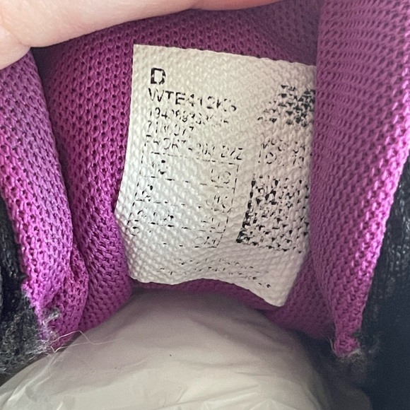 New balance 412v3 Trail Running Black Peach Gray sneaker athletic shoes - Picture 10 of 10